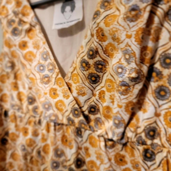Patrick Robinson Summer Dress, Size XS, Color: Yellow, Orange, Grey, Cream. - Picture 2 of 6